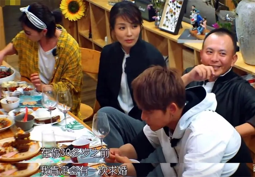 纪凌尘官宣新恋情，女友是<a href=