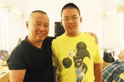 爸爸长得丑，孩子颜值也一言难尽，6位星二代告诉你：老天很公平