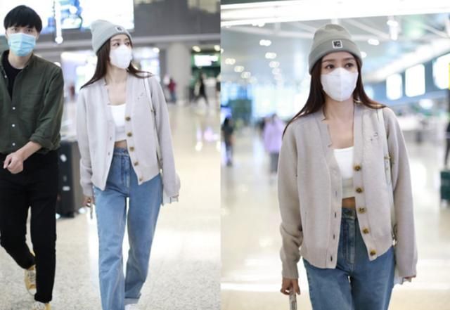 41岁秦岚身材还挺好的,穿露脐装搭配阔腿裤,有<a href=