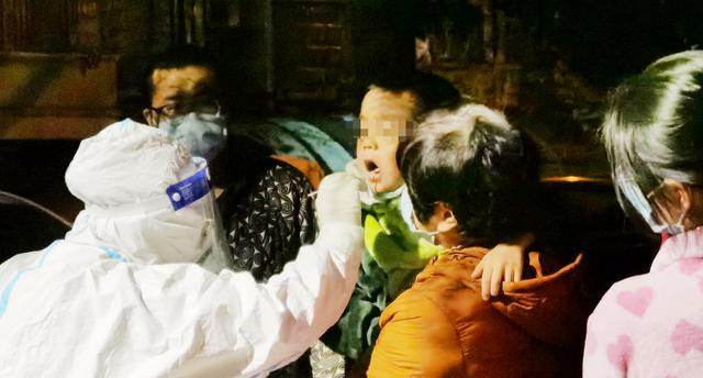 刚刚,杭州通报2例确诊3例无症状感染者活动轨迹!浙江累计阳性感染者18例,上虞、萧山疫情有高度关联性休闲区蓝鸢梦想 - Www.slyday.coM 刚刚,杭州通报2例确诊3例无症状感染者活动轨迹!浙江累计阳性感染者18例,上虞、萧山疫情有高度关联性休闲区蓝鸢梦想 - Www.slyday.coM