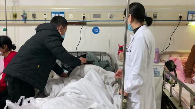 心疼!渭南一岁宝宝坐进开水盆,半身大面积烫伤......休闲区蓝鸢梦想 - Www.slyday.coM 心疼!渭南一岁宝宝坐进开水盆,半身大面积烫伤......休闲区蓝鸢梦想 - Www.slyday.coM