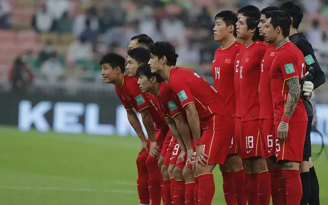 李霄鹏最大考验!国足春节挑战越南队,越媒嗨了:对手陷恐慌