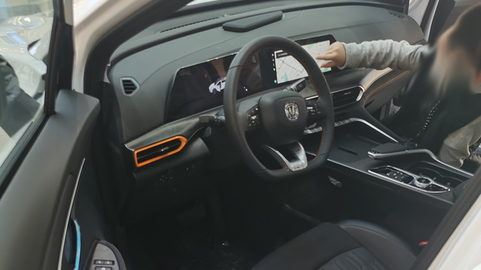 长安UNI-T:上市17个月0优惠 到底卖给了谁