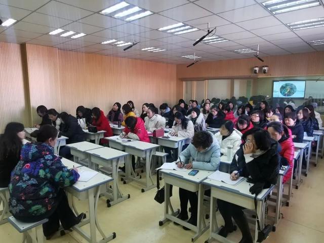 深化学本课堂 落实核心素养,太原清徐实验小学双减在行动休闲区蓝鸢梦想 - Www.slyday.coM 深化学本课堂 落实核心素养,太原清徐实验小学双减在行动休闲区蓝鸢梦想 - Www.slyday.coM