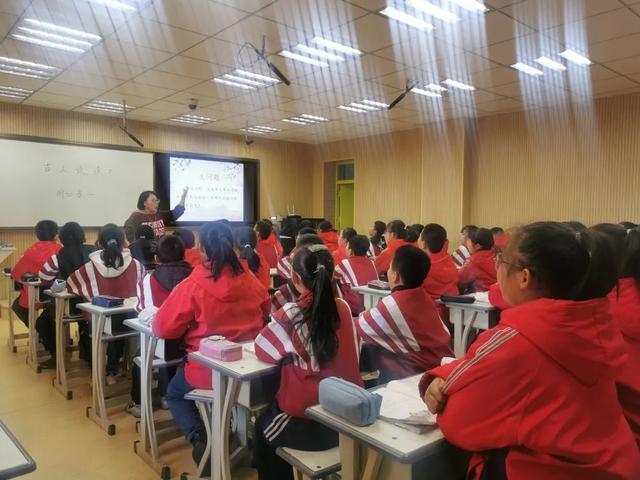 深化学本课堂 落实核心素养,太原清徐实验小学双减在行动休闲区蓝鸢梦想 - Www.slyday.coM 深化学本课堂 落实核心素养,太原清徐实验小学双减在行动休闲区蓝鸢梦想 - Www.slyday.coM