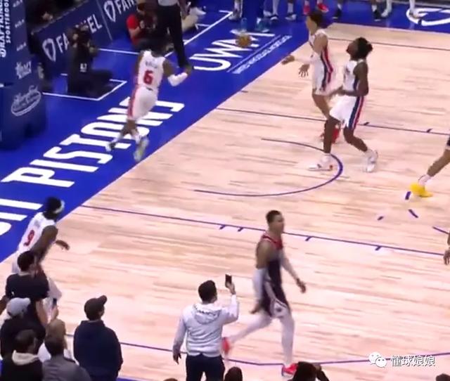 加时0.6秒绝杀,狂啊库兹马!詹姆斯都疯了休闲区蓝鸢梦想 - Www.slyday.coM 加时0.6秒绝杀,狂啊库兹马!詹姆斯都疯了休闲区蓝鸢梦想 - Www.slyday.coM