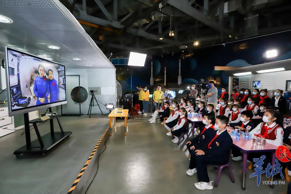 科学驿站:同步“天宫课堂”第一课休闲区蓝鸢梦想 - Www.slyday.coM 科学驿站:同步“天宫课堂”第一课休闲区蓝鸢梦想 - Www.slyday.coM