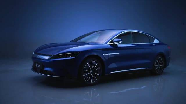 在燃油车时代，因为许多政策问题和车辆的养护使用成本……