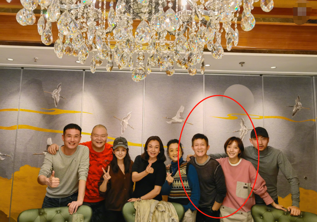 《红娘子》原班人马重聚！史可站C位气场强，杨昆杨志刚亲密搭肩