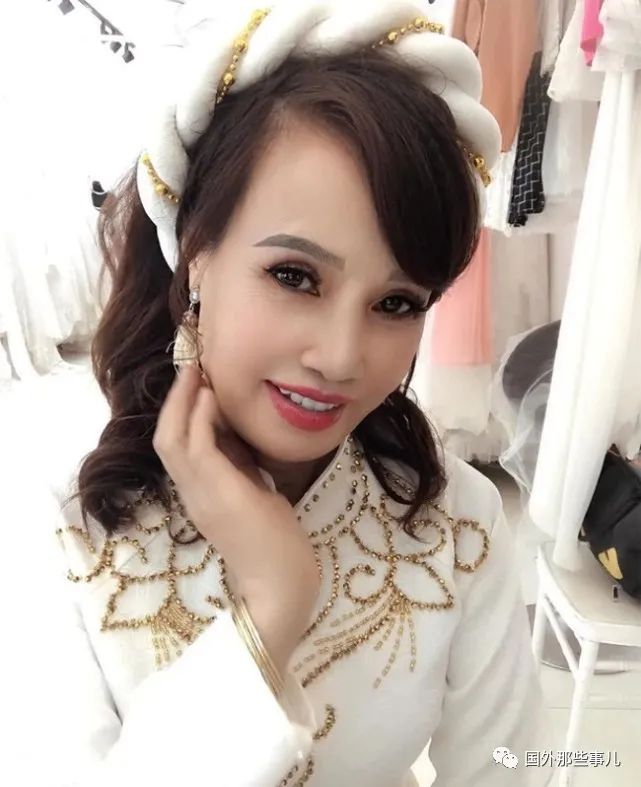 越南62岁老太太嫁26岁小伙,如今结婚3年仍然幸福恩爱
