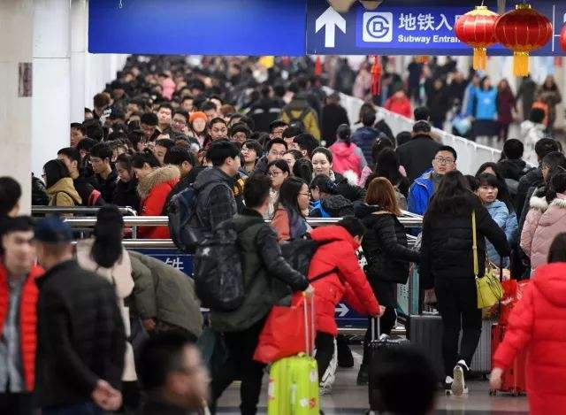 北京各区人口_北京市2021年末常住人口2188.6万人,比上年末减少0.4万人