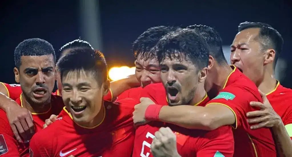 霸气!李霄鹏亮剑!誓要击退日本,越南!一雪前耻