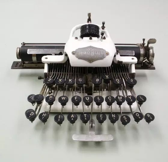 键盘上最多余的按键,为什么还没被干掉休闲区蓝鸢梦想 - Www.slyday.coM 键盘上最多余的按键,为什么还没被干掉休闲区蓝鸢梦想 - Www.slyday.coM