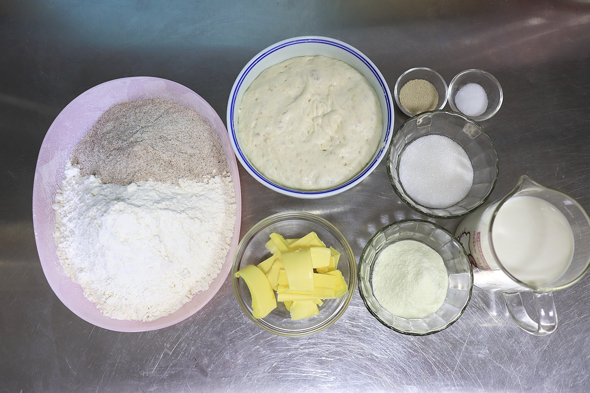 用波兰种做的黑全麦吐司，放3天都柔软，越吃越香，真材实料