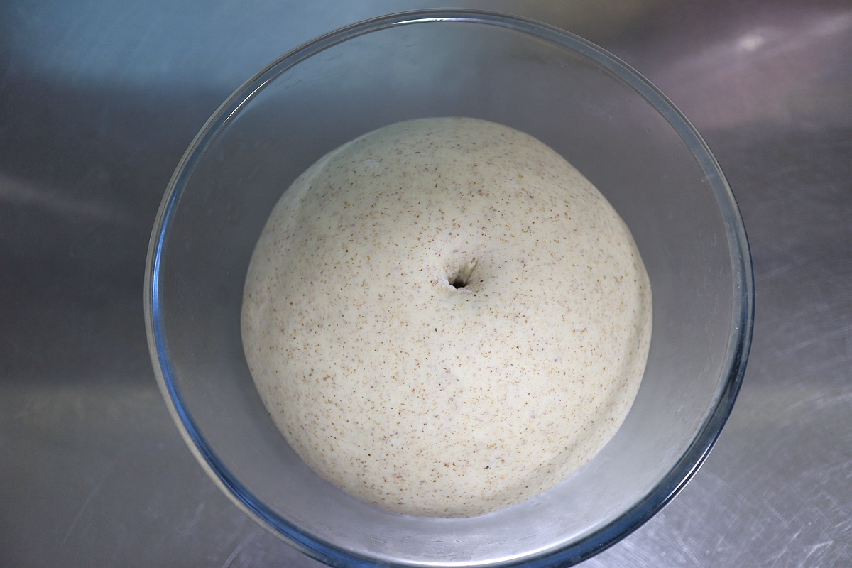 用波兰种做的黑全麦吐司，放3天都柔软，越吃越香，真材实料