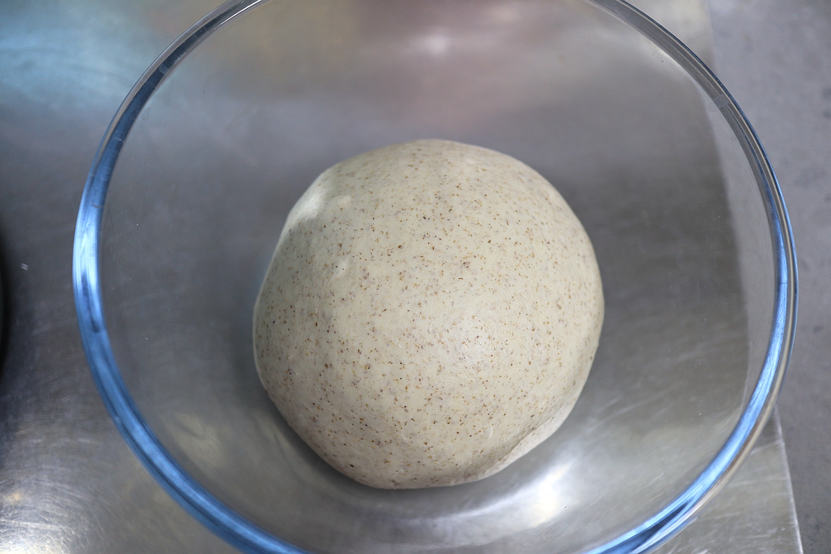 用波兰种做的黑全麦吐司，放3天都柔软，越吃越香，真材实料