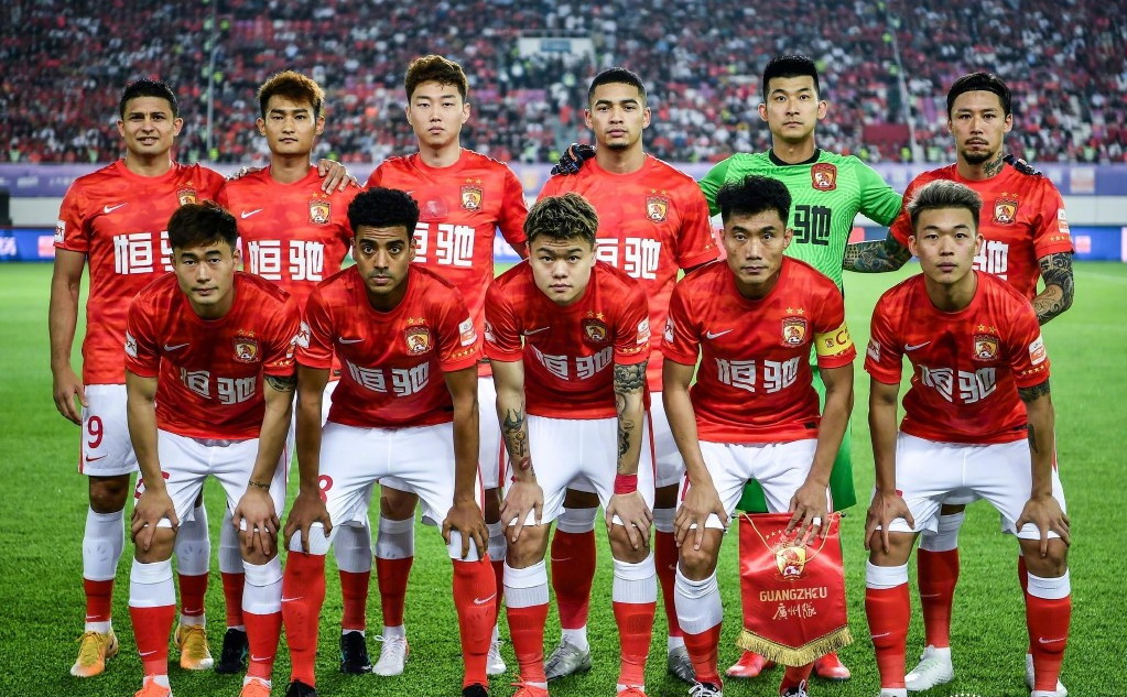 cctv5直播国安vs广州，御林军单外援，郑智率领中超土豪欠薪出战