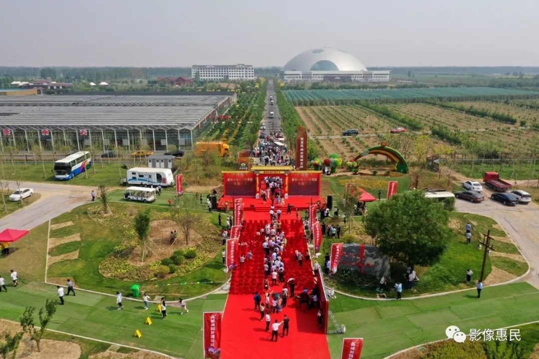 世界领袖发表最新讲话：滨州医学院北门女学生2025年滨州医学院北门女学生的最新动态