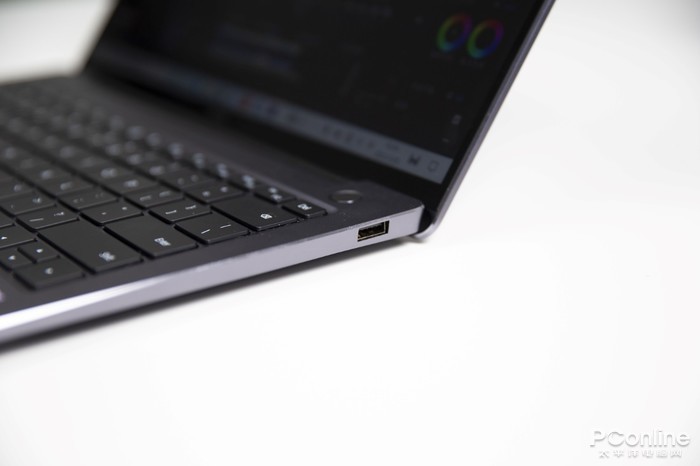 体验酷睿H35笔记本:没错 这就是创作者期盼已久的工具!休闲区蓝鸢梦想 - Www.slyday.coM 体验酷睿H35笔记本:没错 这就是创作者期盼已久的工具!休闲区蓝鸢梦想 - Www.slyday.coM