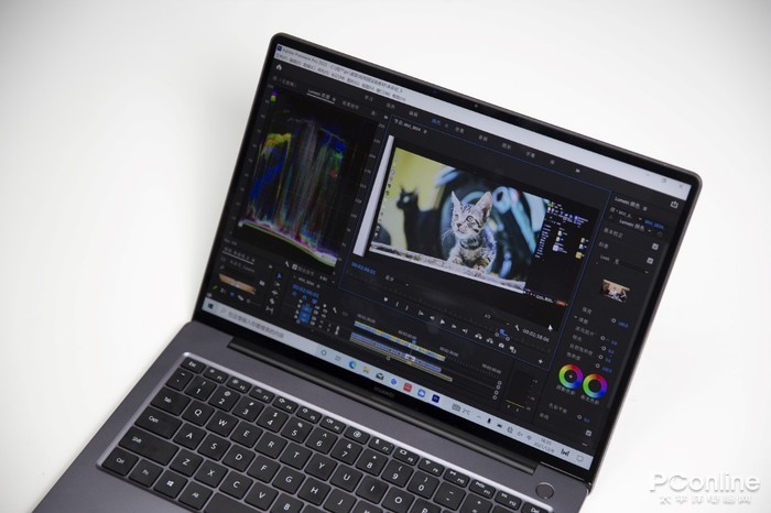 体验酷睿H35笔记本:没错 这就是创作者期盼已久的工具!休闲区蓝鸢梦想 - Www.slyday.coM 体验酷睿H35笔记本:没错 这就是创作者期盼已久的工具!休闲区蓝鸢梦想 - Www.slyday.coM