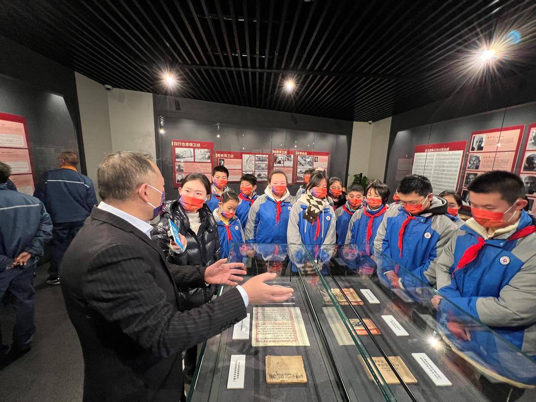 牢记历史 祈愿和平——上海淞沪抗战纪念馆举行国家公祭日悼念活动休闲区蓝鸢梦想 - Www.slyday.coM 牢记历史 祈愿和平——上海淞沪抗战纪念馆举行国家公祭日悼念活动休闲区蓝鸢梦想 - Www.slyday.coM