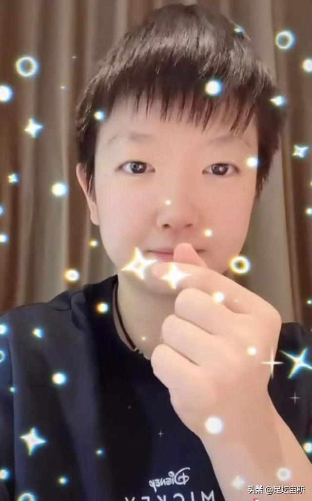 被王楚钦调侃圆润漏电,孙颖莎奋起反击,莎头组合甜蜜互动,太逗休闲区蓝鸢梦想 - Www.slyday.coM 被王楚钦调侃圆润漏电,孙颖莎奋起反击,莎头组合甜蜜互动,太逗休闲区蓝鸢梦想 - Www.slyday.coM