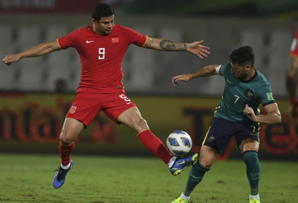 艾克森坦言会为国足战斗到最后一刻 踢完越南或成归化最后的绝唱