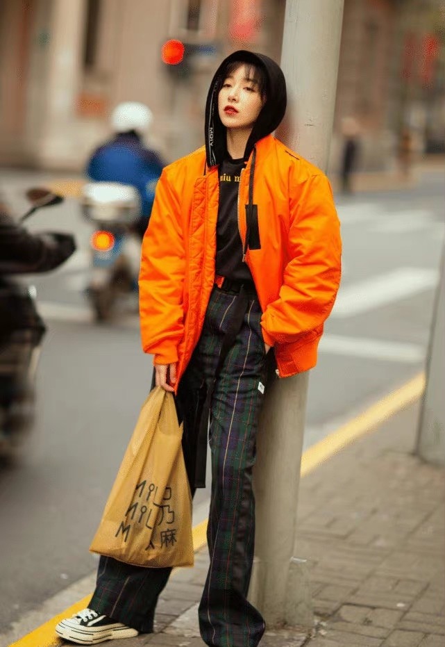 纪凌尘女友自曝32岁<a href=