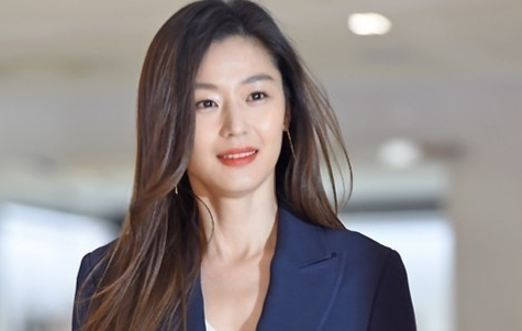 金宣虎没受绯闻影响，当选<a href=