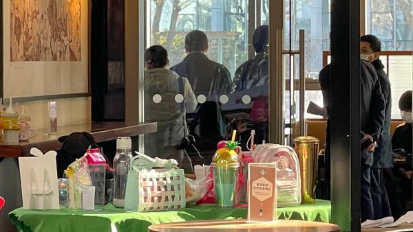 星巴克深夜致歉：承认使用过期食材