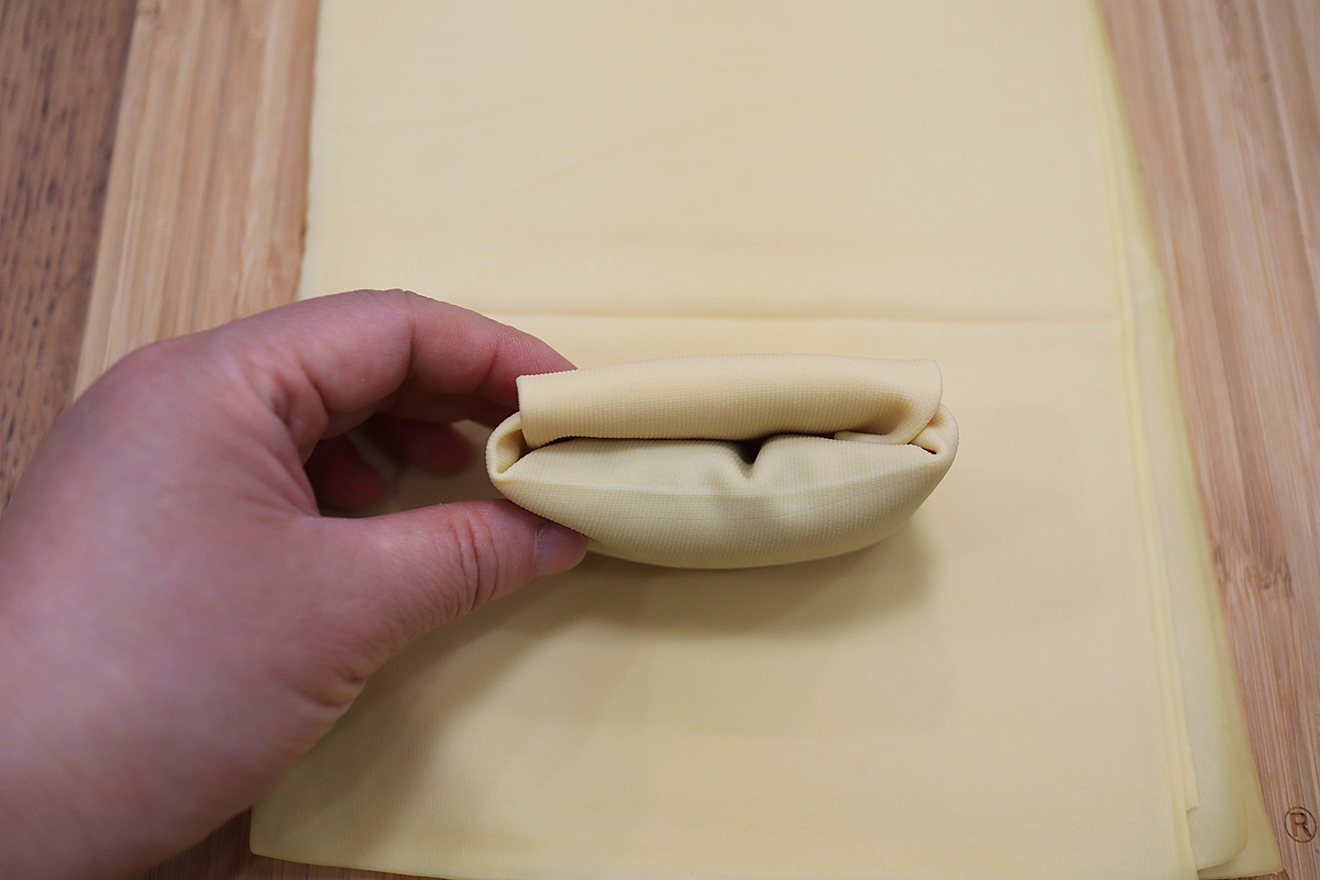 冬天的“花心”萝卜这么做，水灵软嫩多汁，放9个千张肉包真带劲