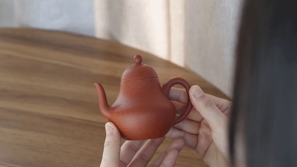 风靡中国数百年的茶具,还是清代名家之作?也太适合过年送人了!休闲区蓝鸢梦想 - Www.slyday.coM 风靡中国数百年的茶具,还是清代名家之作?也太适合过年送人了!休闲区蓝鸢梦想 - Www.slyday.coM