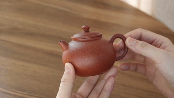 风靡中国数百年的茶具,还是清代名家之作?也太适合过年送人了!休闲区蓝鸢梦想 - Www.slyday.coM 风靡中国数百年的茶具,还是清代名家之作?也太适合过年送人了!休闲区蓝鸢梦想 - Www.slyday.coM