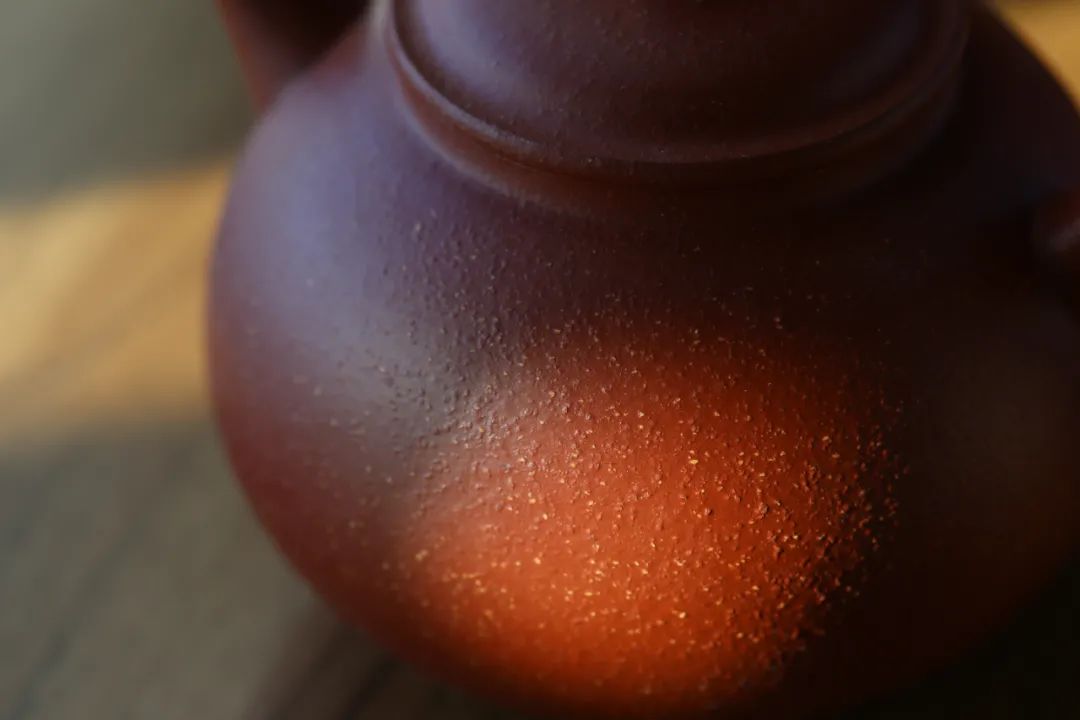 风靡中国数百年的茶具,还是清代名家之作?也太适合过年送人了!休闲区蓝鸢梦想 - Www.slyday.coM 风靡中国数百年的茶具,还是清代名家之作?也太适合过年送人了!休闲区蓝鸢梦想 - Www.slyday.coM