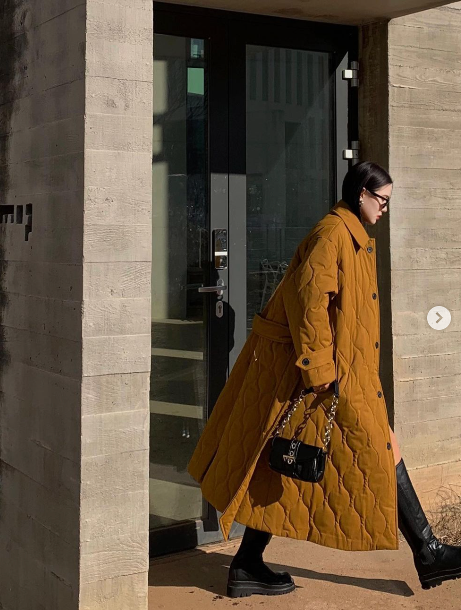 OMG…这两个女人在台上鲨疯了!让你们跳舞,没让你们惹火?休闲区蓝鸢梦想 - Www.slyday.coM OMG…这两个女人在台上鲨疯了!让你们跳舞,没让你们惹火?休闲区蓝鸢梦想 - Www.slyday.coM