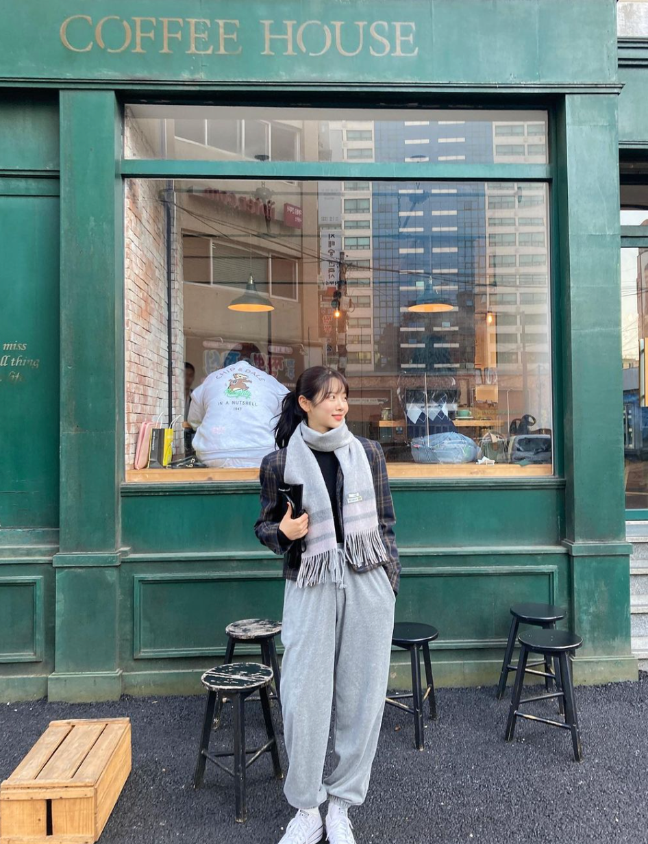 OMG…这两个女人在台上鲨疯了!让你们跳舞,没让你们惹火?休闲区蓝鸢梦想 - Www.slyday.coM OMG…这两个女人在台上鲨疯了!让你们跳舞,没让你们惹火?休闲区蓝鸢梦想 - Www.slyday.coM