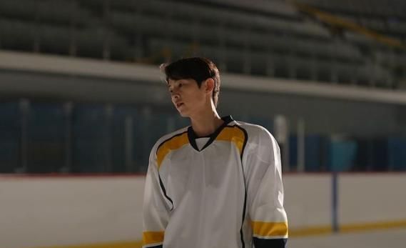 隐藏在清秀脸蛋下的健硕身材!脸蛋跟身材超反差的<a href=