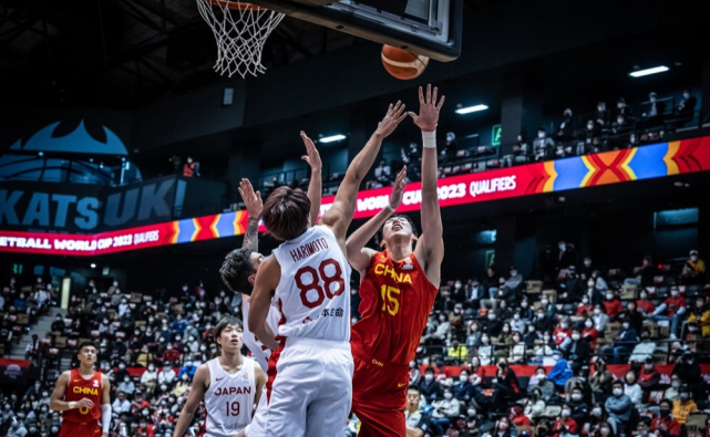 预测中国男篮对<a href=