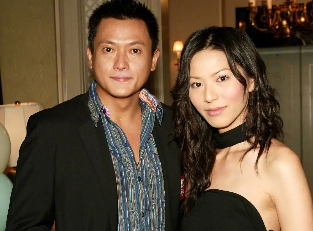 8位港圈“渣男”，对女伴一个比一个狠，原配被逼到离婚出家