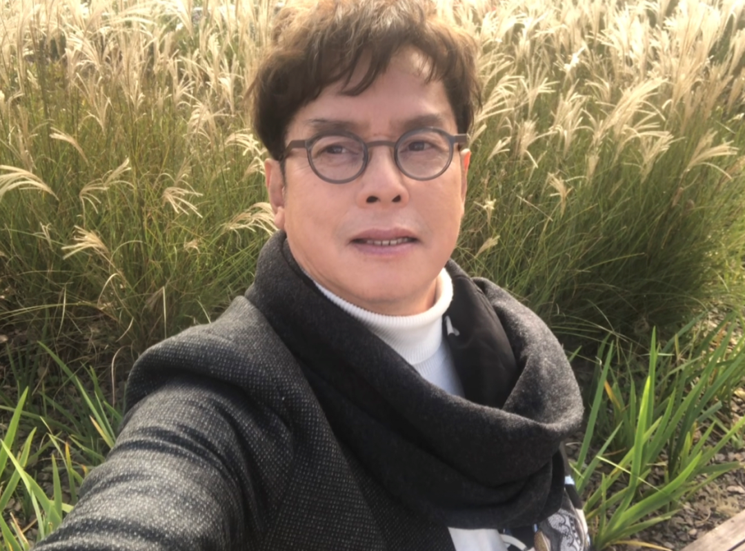 8位港圈“渣男”,对女伴一个比一个狠,原配被逼到离婚出家 8位港圈“渣男”,对女伴一个比一个狠,原配被逼到离婚出家