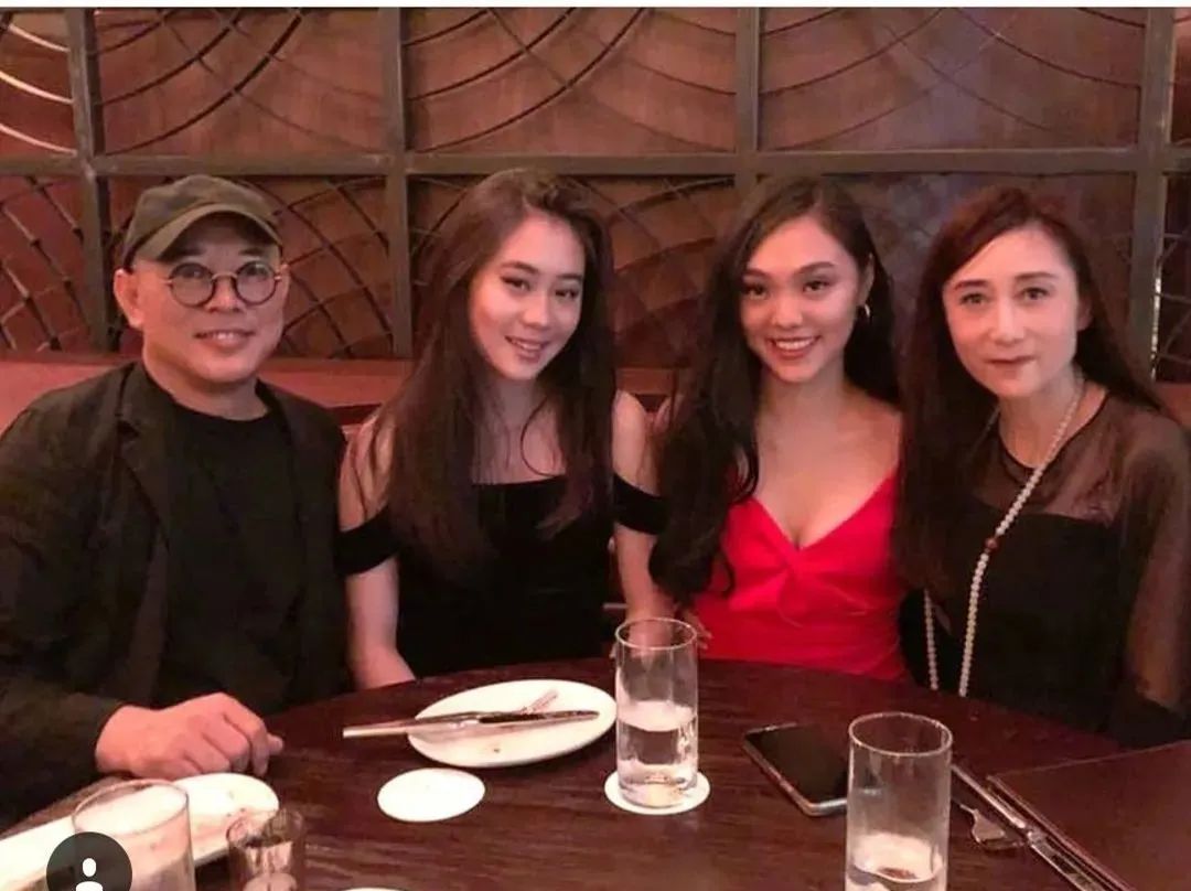 8位港圈“渣男”，对女伴一个比一个狠，原配被逼到离婚出家