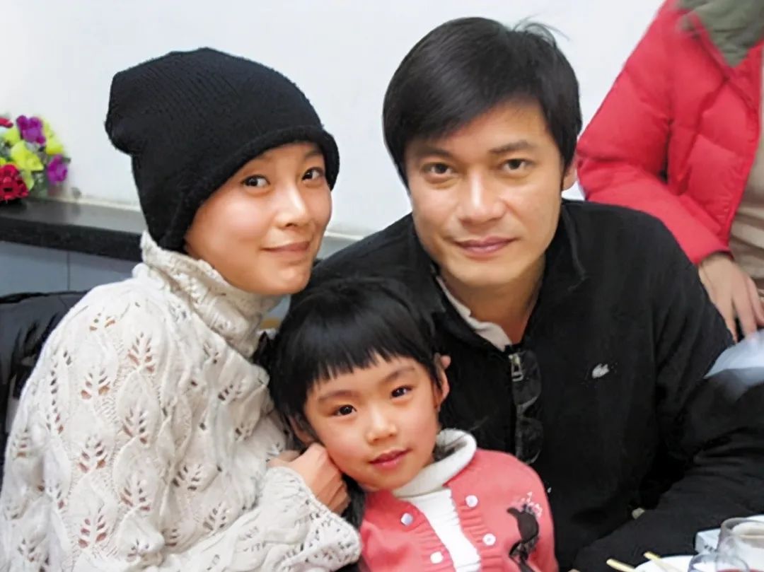 8位港圈“渣男”,对女伴一个比一个狠,原配被逼到离婚出家 8位港圈“渣男”,对女伴一个比一个狠,原配被逼到离婚出家