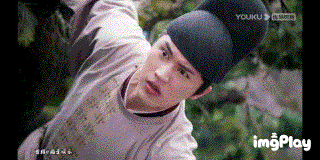 荡秋千被甩飞？陈意涵做引体向上，《良言写意》把观众当傻子？