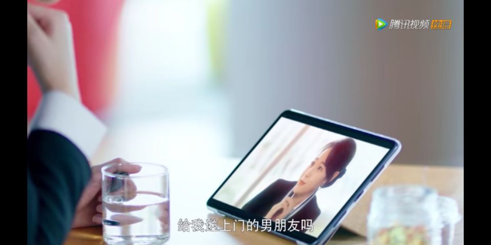 荡秋千被甩飞？陈意涵做引体向上，《良言写意》把观众当傻子？