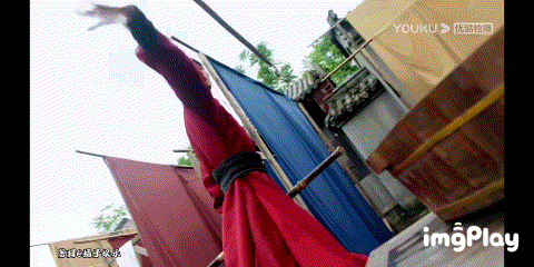 荡秋千被甩飞？陈意涵做引体向上，《良言写意》把观众当傻子？