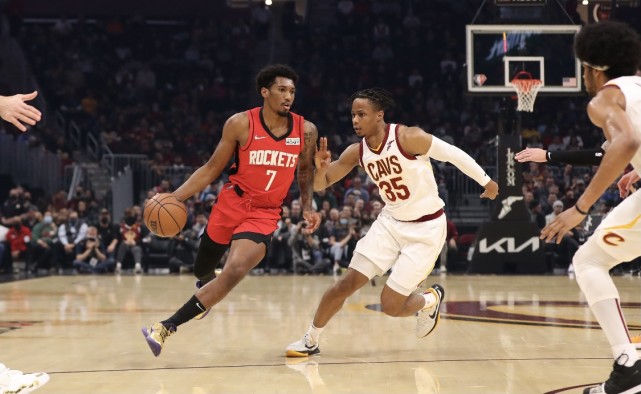 ��11ս9ʤڹ�ͺ�����ɫ����ʿ��ʤ���35�� ��ȡ5��ʤ�������ǰ3