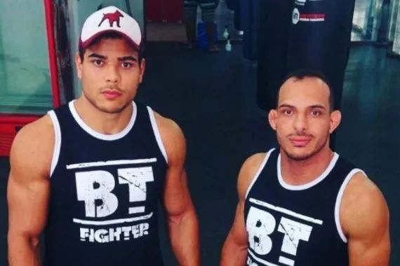 技术流vs终结流的巅峰对决,决定量级未来的关键一战!休闲区蓝鸢梦想 - Www.slyday.coM 技术流vs终结流的巅峰对决,决定量级未来的关键一战!休闲区蓝鸢梦想 - Www.slyday.coM