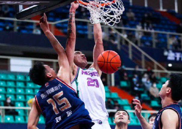 硬碰硬!战澳洲中国男篮12人最强阵容出炉,赢球就晋级