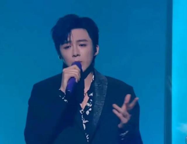 毛阿敏老公解直锟心梗离世!60岁留下百亿资产一双儿女,天妒英才休闲区蓝鸢梦想 - Www.slyday.coM 毛阿敏老公解直锟心梗离世!60岁留下百亿资产一双儿女,天妒英才休闲区蓝鸢梦想 - Www.slyday.coM