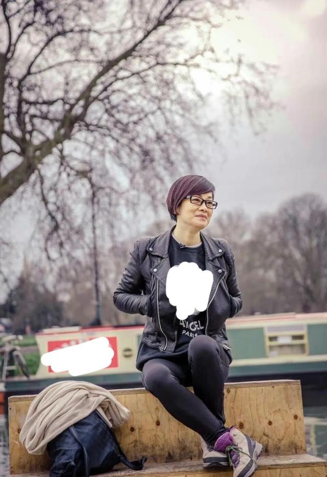 毛阿敏老公解直锟心梗离世!60岁留下百亿资产一双儿女,天妒英才休闲区蓝鸢梦想 - Www.slyday.coM 毛阿敏老公解直锟心梗离世!60岁留下百亿资产一双儿女,天妒英才休闲区蓝鸢梦想 - Www.slyday.coM